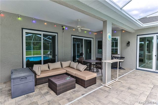 5904 W MEADOWPARK Lane, Crystal River, FL 34429