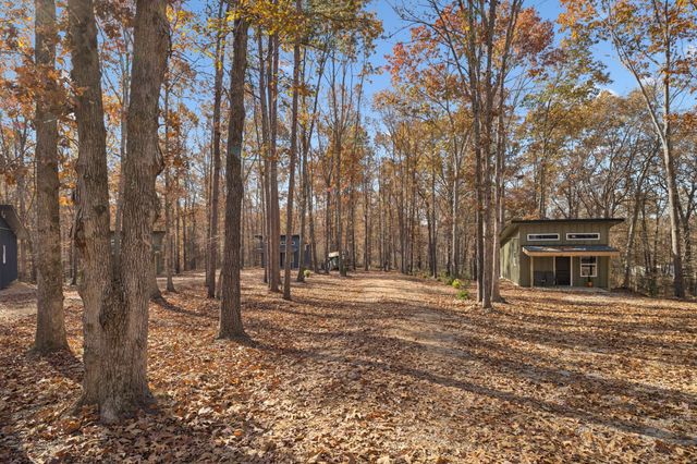 3158 Summertown Hwy, Summertown, TN 38483