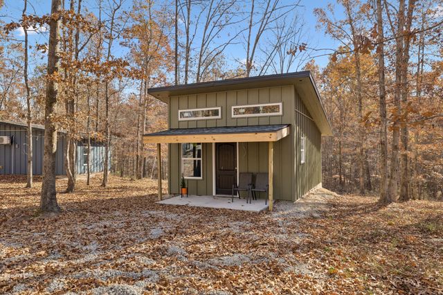 3158 Summertown Hwy, Summertown, TN 38483