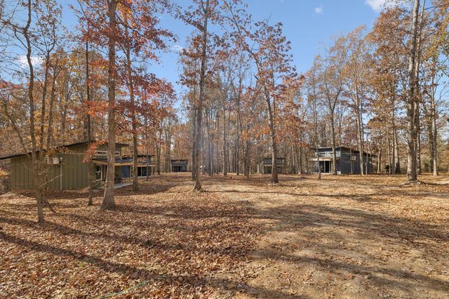 3158 Summertown Hwy, Summertown, TN 38483