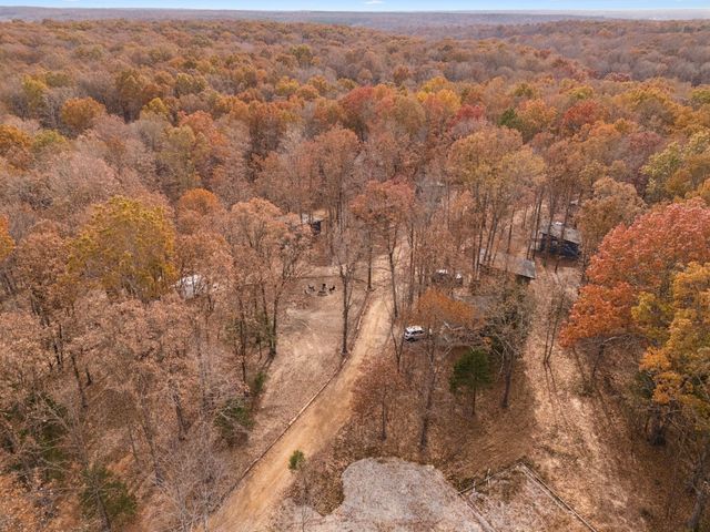 3158 Summertown Hwy, Summertown, TN 38483