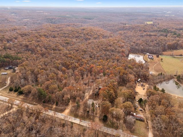 3158 Summertown Hwy, Summertown, TN 38483