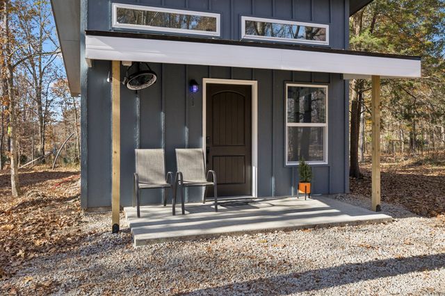 3158 Summertown Hwy, Summertown, TN 38483