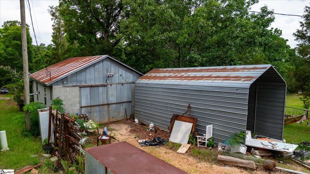 126 Crawford Road, Starr, SC 29684