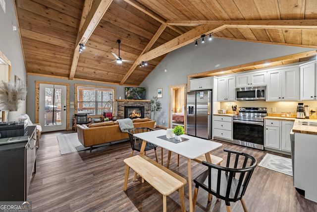 56 Elmwood Circle, Ellijay, GA 30540