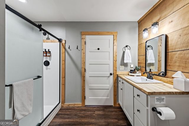 56 Elmwood Circle, Ellijay, GA 30540