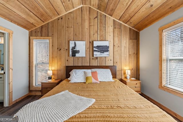 56 Elmwood Circle, Ellijay, GA 30540