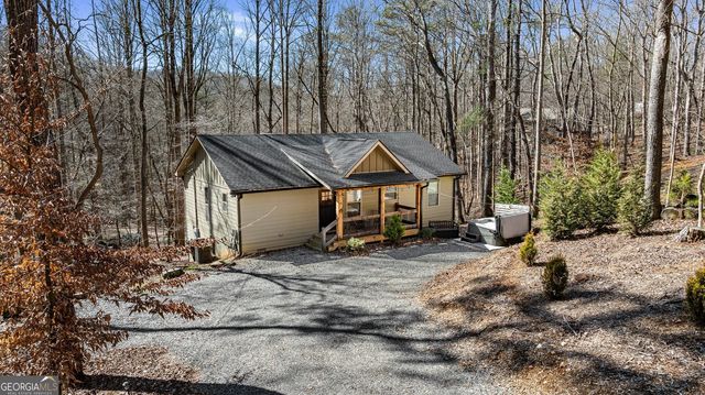 56 Elmwood Circle, Ellijay, GA 30540