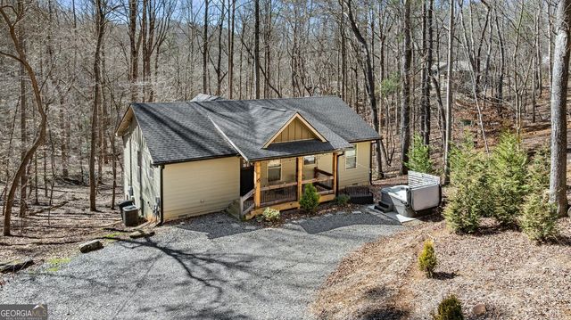 56 Elmwood Circle, Ellijay, GA 30540