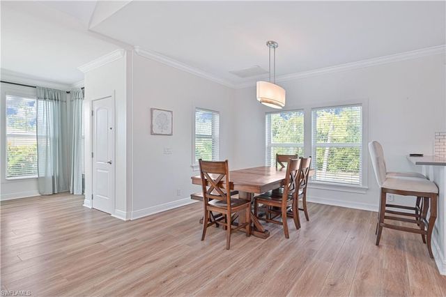 6941 Hunters RD, Naples, FL 34109