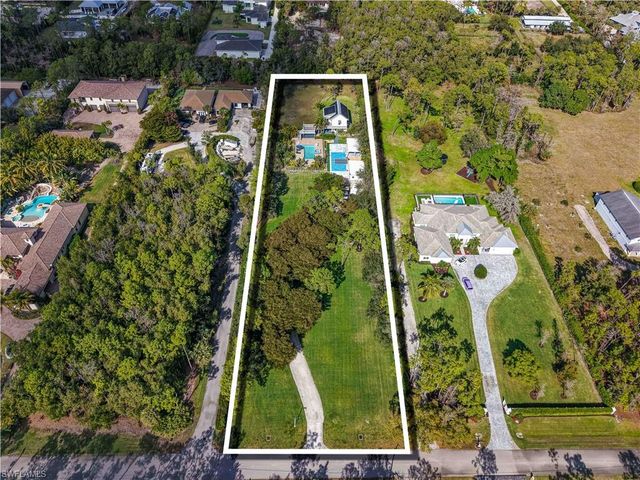 6941 Hunters RD, Naples, FL 34109