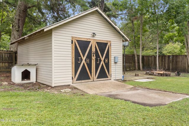14199 Dundeewood Road, Biloxi, MS 39532