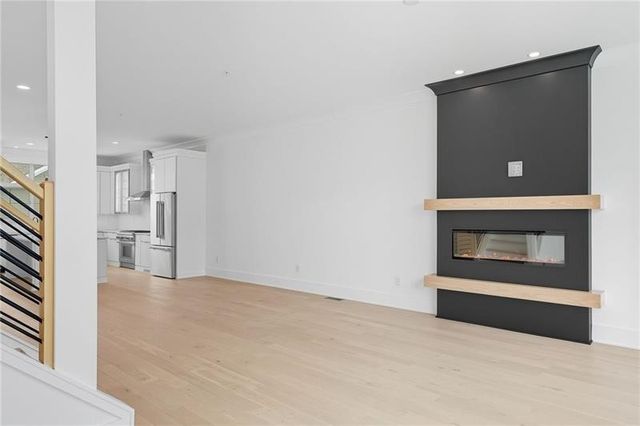 66 1st Street, Oakmont, PA 15139