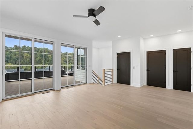 66 1st Street, Oakmont, PA 15139