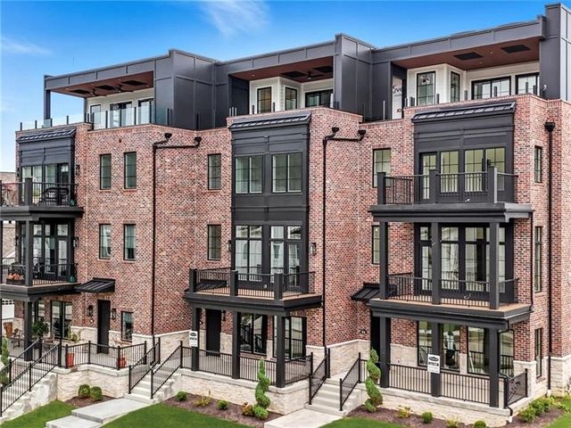 66 1st Street, Oakmont, PA 15139