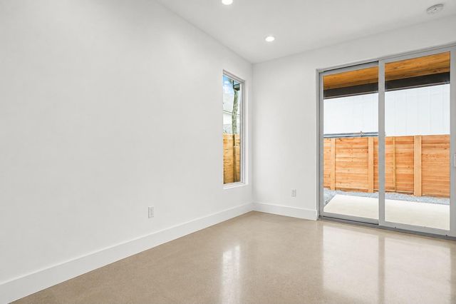 2919 E 13th ST 2, Austin, TX 78702
