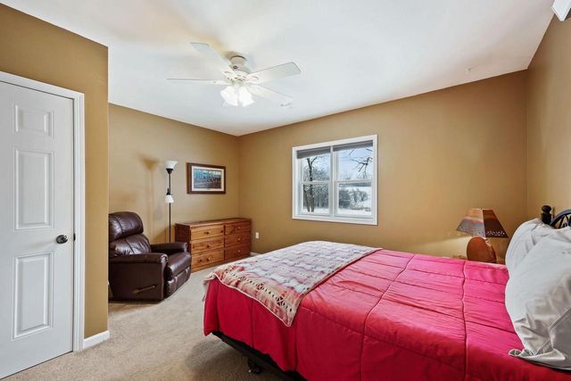 221 Glen View Road, Mount Horeb, WI 53572