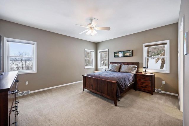 221 Glen View Road, Mount Horeb, WI 53572