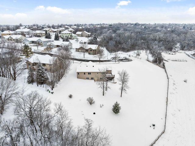 221 Glen View Road, Mount Horeb, WI 53572