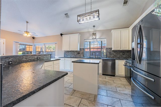 21 Heritage Way, Allen, TX 75002