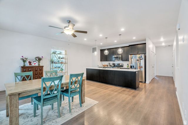 10712 S KESTREL RISE RD, South Jordan, UT 84009