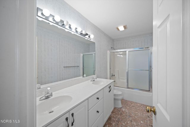 26281 Seminary Road, Perrysburg, OH 43551