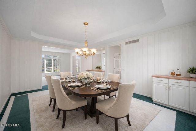 26281 Seminary Road, Perrysburg, OH 43551