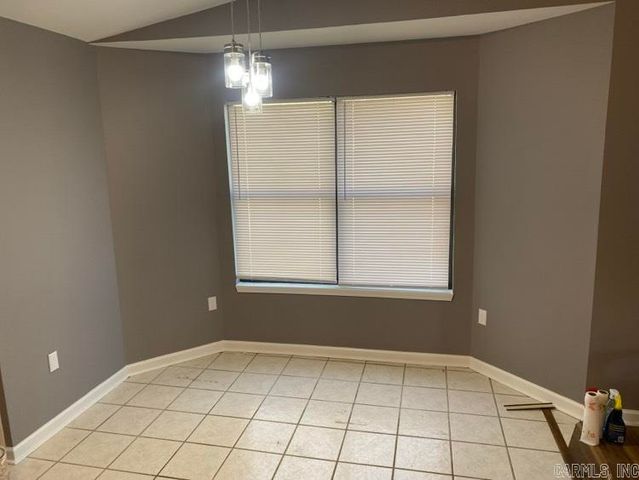 21917 E State Highway 22, Delaware, AR 72835