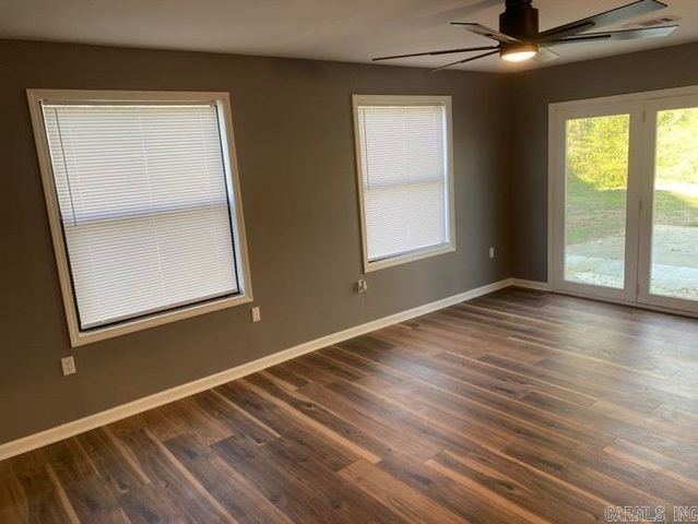 21917 E State Highway 22, Delaware, AR 72835