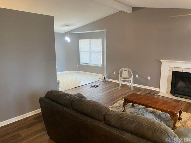 21917 E State Highway 22, Delaware, AR 72835