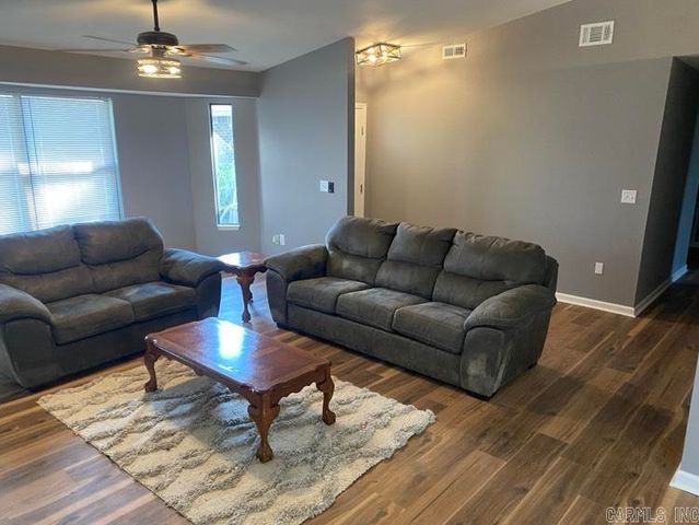 21917 E State Highway 22, Delaware, AR 72835