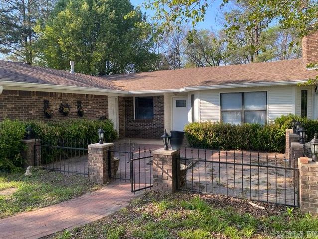 21917 E State Highway 22, Delaware, AR 72835