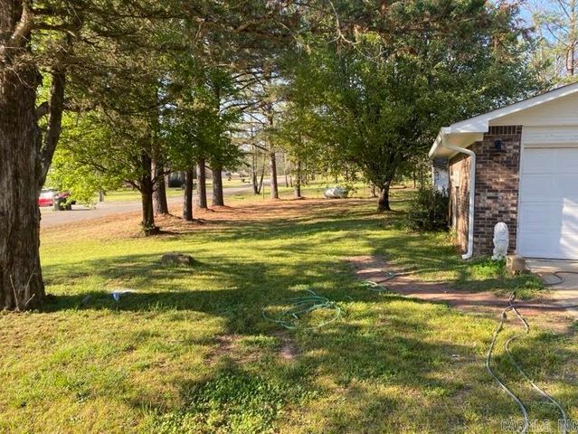 21917 E State Highway 22, Delaware, AR 72835