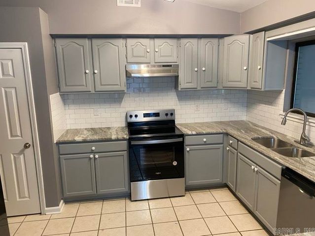 21917 E State Highway 22, Delaware, AR 72835