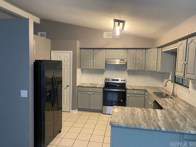 21917 E State Highway 22, Delaware, AR 72835