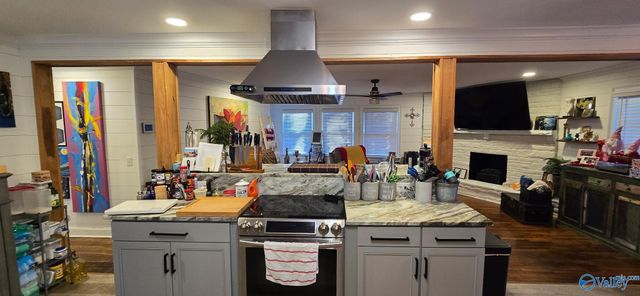 657 4th Street NW, Arab, AL 35016