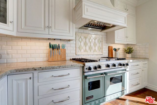 2008 Las Estrellas Court, Camarillo, CA 93012