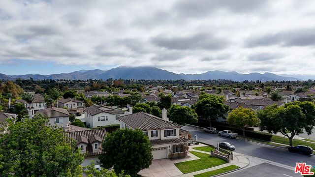 2008 Las Estrellas Court, Camarillo, CA 93012