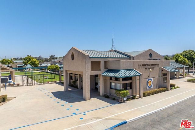 2008 Las Estrellas Court, Camarillo, CA 93012