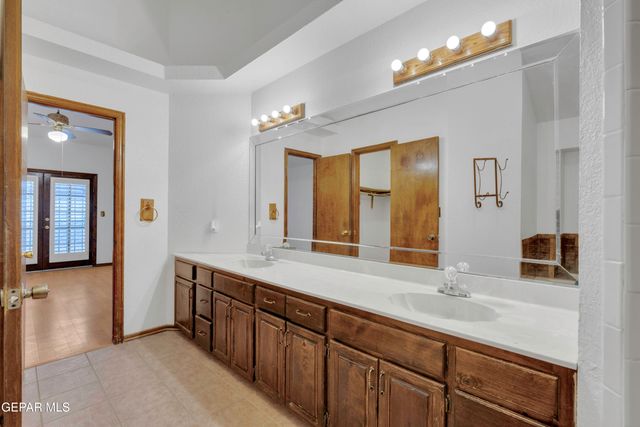 11732 CASA VIEW Drive, El Paso, TX 79936