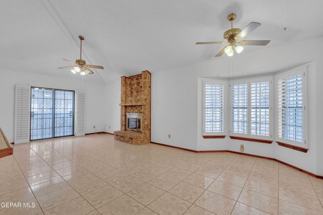 11732 CASA VIEW Drive, El Paso, TX 79936