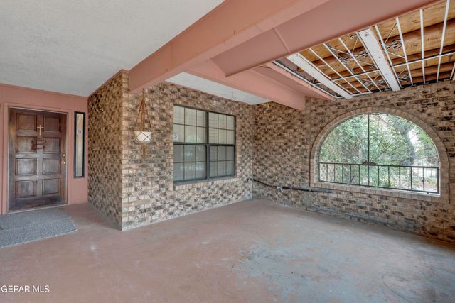 11732 CASA VIEW Drive, El Paso, TX 79936