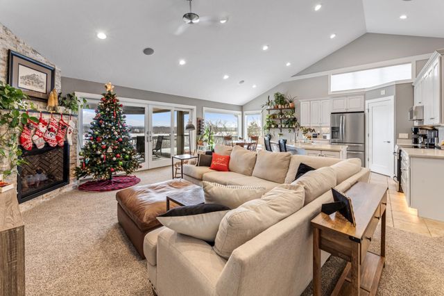 36074 Old Homer Road, Winona, MN 55987