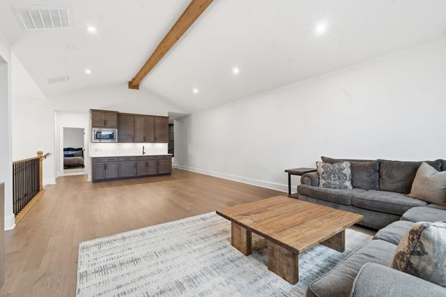 4664 Majestic Meadows Dr, Arrington, TN 37014