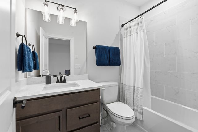 4664 Majestic Meadows Dr, Arrington, TN 37014