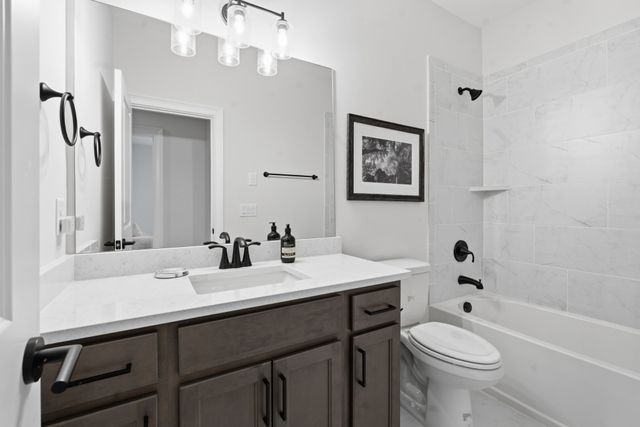 4664 Majestic Meadows Dr, Arrington, TN 37014