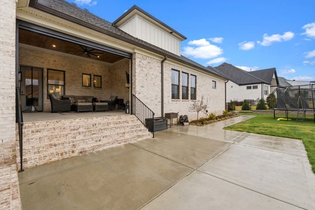 4664 Majestic Meadows Dr, Arrington, TN 37014