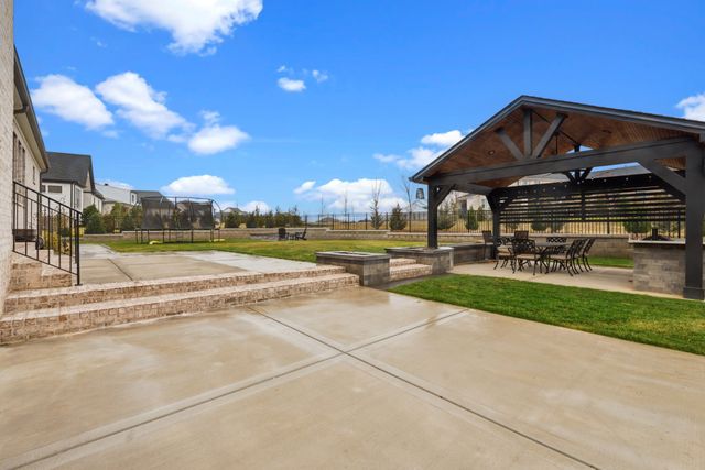 4664 Majestic Meadows Dr, Arrington, TN 37014