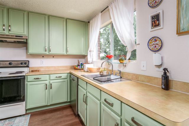 8100 Colbi Lane, Fort Worth, TX 76120