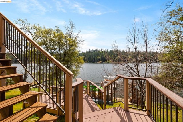 20312 Pine Mountain Dr., Groveland, CA 95321